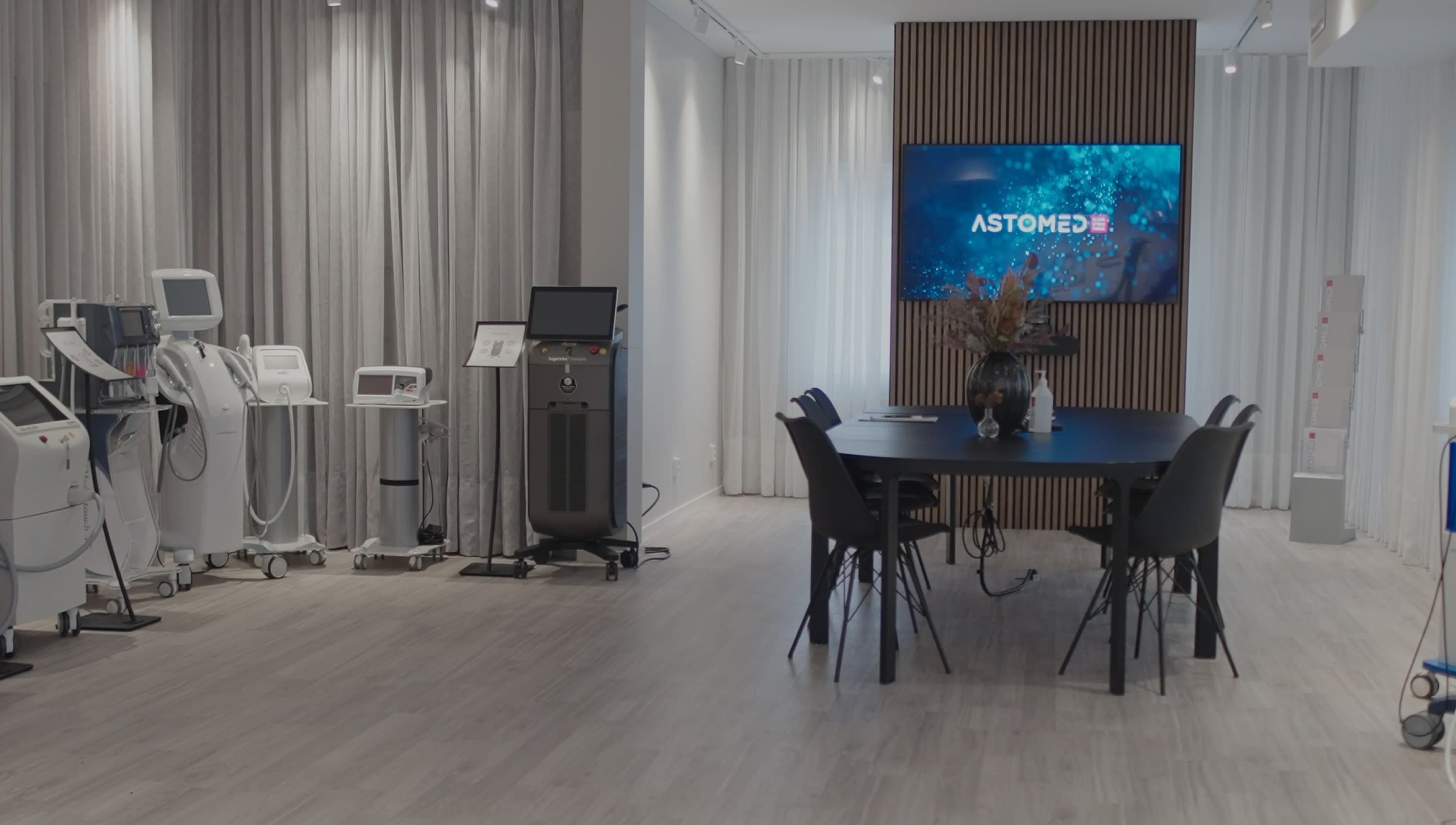 astomed website design